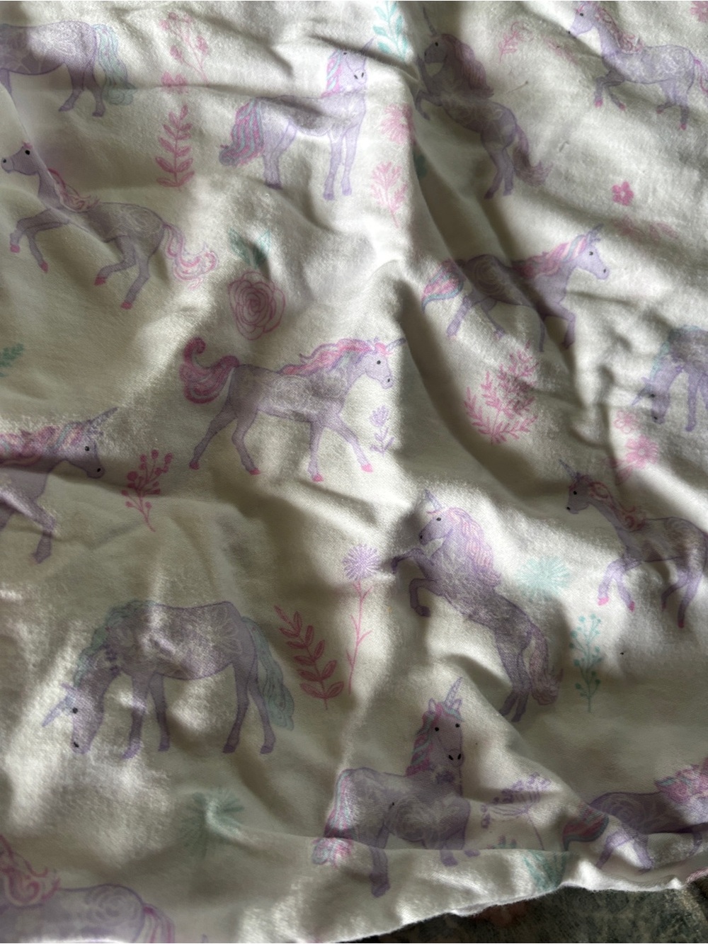 Purple unicorn sheet set for twin bed - Picture 6 of 6
